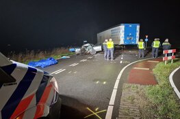 Dodelijk ongeval in Wieringerwerf, weg uren dicht