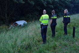 Auto raakt van de weg op A7 bij Middenmeer