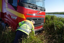 N9 langdurig afgesloten na ongeval bij Sint Maartensvlotbrug