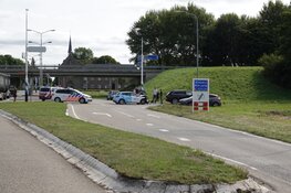 Twee auto's botsen op elkaar in Nieuwe Niedorp