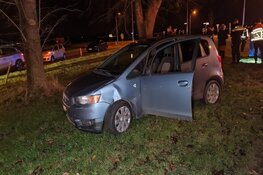 Automobilist aangehouden na botsing in Zijdewind