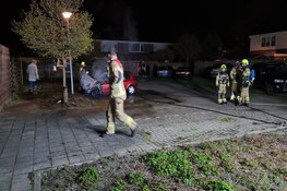 Auto door brand verwoest in Anna Paulowna