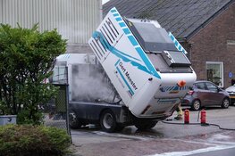 Brand in veegwagen in Wieringerwerf