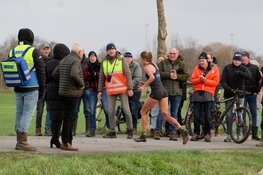 Yannick Michiels en Jetske van Kampen winnaars van loodzware Kerstcross