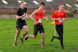 Yannick Michiels en Jetske van Kampen winnaars van loodzware Kerstcross