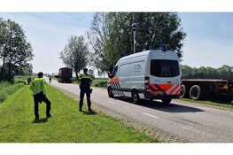 Weer ongeluk op gevaarlijke kruising in Slootdorp: vrachtwagen rijdt voetganger aan