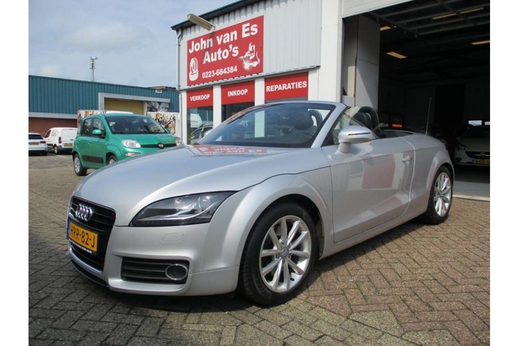 John van Es, in- en verkoop gebruikte auto's