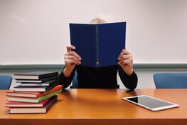 Welke brugklasser wordt de beste voorlezer van de kop van Noord-Holland?