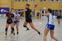 SEW bevestigt koppositie met klinkende derbyzege op VZV