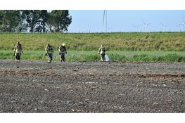 Broeibrand in akker langs Westfriesedijk Winkel