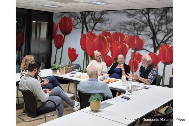 Raadsleden in gesprek met zorgverleners in Hollands Kroon