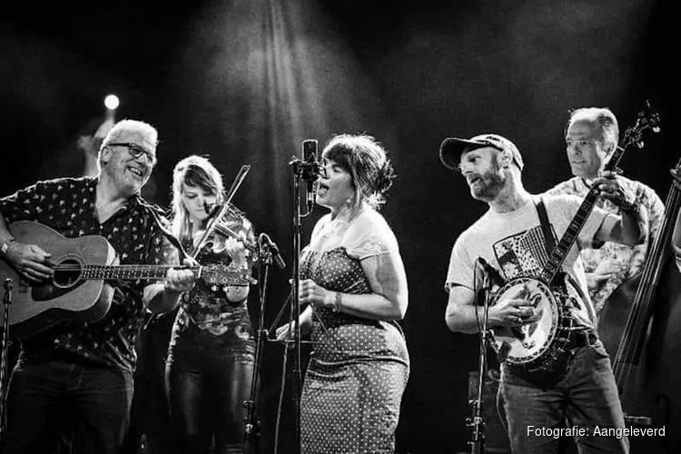 Optreden The Oldtime Stringband in Witte Kerkje Wieringerwaard