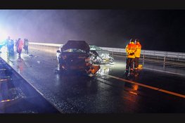 Meerdere gewonden na flink ongeval op Afsluitdijk