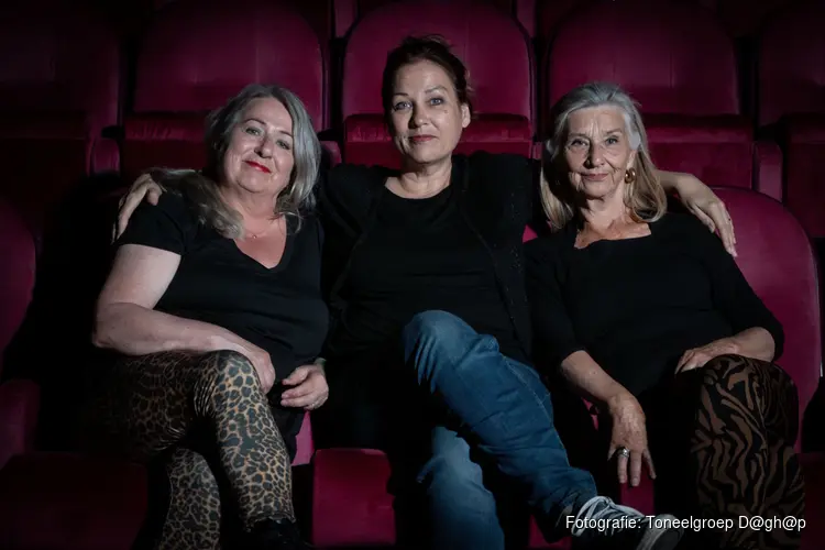 Toneelgroep D@gh@p speelt  ’Je kunt op me rekenen’ een vileine komedie in Scagon De Luxe