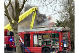 Veel rookontwikkeling bij brand in restaurant in Anna Pauwlona
