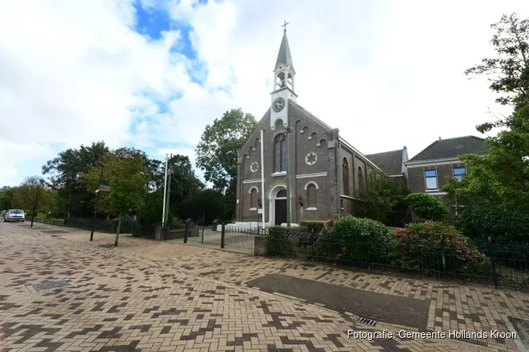 Tegels verdwenen van nieuw plateau op begraafplaats Anna Paulowna