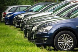 Gemeente Hollands Kroon voert controle uit bij autobedrijven