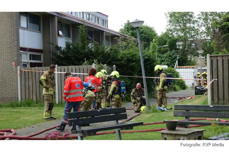 Grote opschaling wegens brand in woning Anna Paulowna