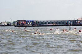 47e Open Water Wedstrijd Anna Paulowna op zaterdag 27 juni