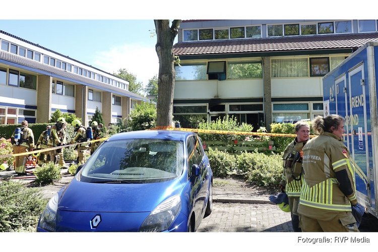Felle uitslaande brand in woning Anna Paulowna snel onder controle