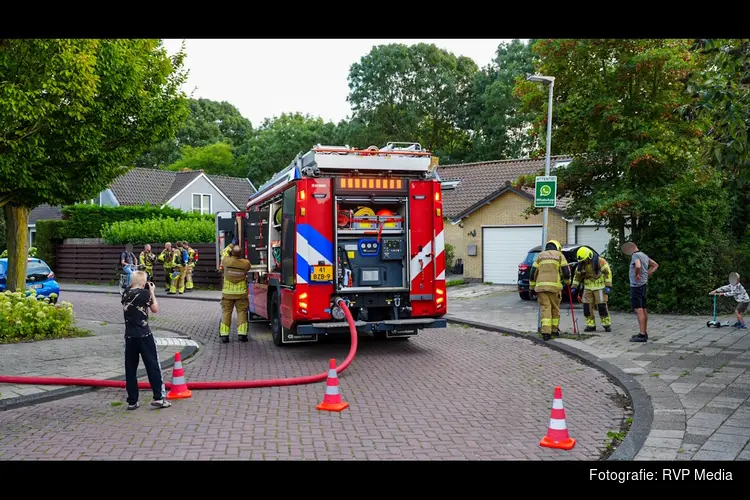 Meerdere woningen ontruimd nadat bewoners vreemde lucht ruiken in kruipruimte