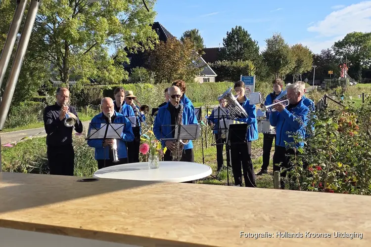 Dorpstuin Haringhuizen officieel geopend