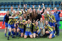 Bizarre ontknoping in 2e Klasse E: Winkel VR1 kampioen