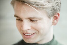 Medemblikker meesterpianist Ramon van Engelenhoven  speelt filmmuziek in Bonifaciuskerk