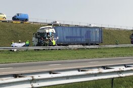 Ongeval met vrachtwagens op Afsluitdijk
