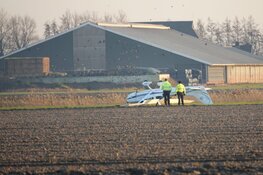 Onderzoek naar over de kop geslagen vliegtuigje in Middenmeer