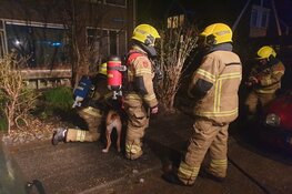 Brand in woning Hippolytushoef: bewoner loopt brandwonden op